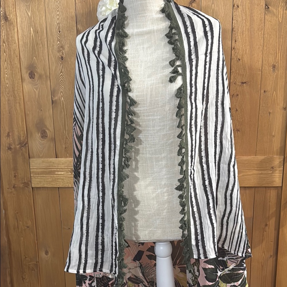 Adore Me Striped Shawl with Leaf Trim